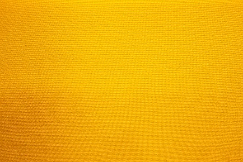 [LMIL12] Lona milenio (50 mts, AMARILLO)